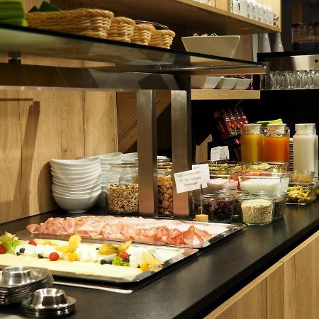 Gasthof Hotel Esterer Rosenheim Bagian luar foto