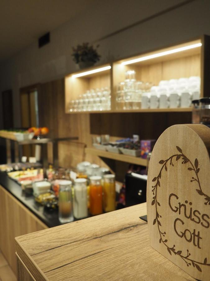 Gasthof Hotel Esterer Rosenheim Bagian luar foto