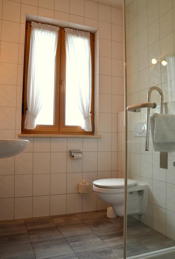 Gasthof Hotel Esterer Rosenheim Bagian luar foto